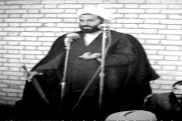 اولین نماز جمعه نهاوند- سال1357